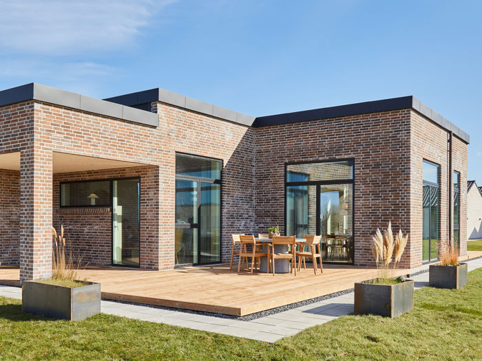 Hvedebakken44 Hammel Bygogbo2023 Udvendig Husform Forskudtvinkelhus 02