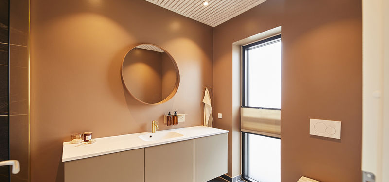 16057 Toiletbad Forældreafd