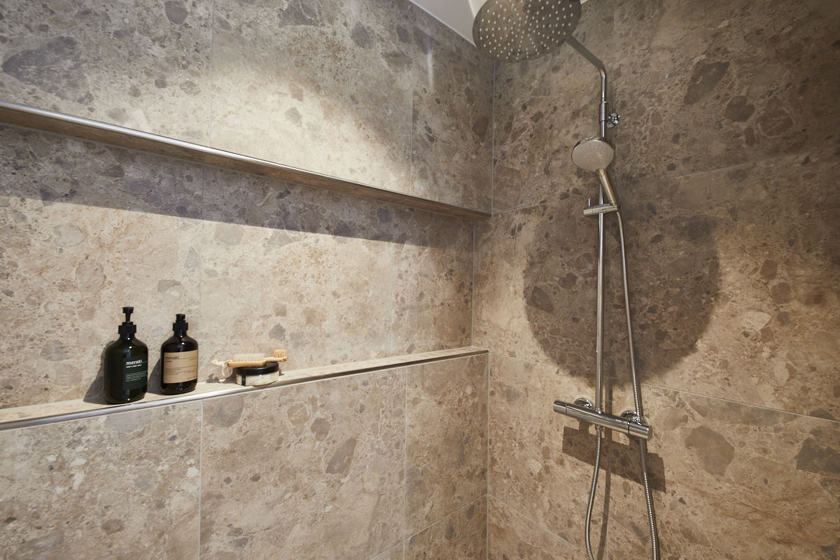 16046 K180 Bruseniche1