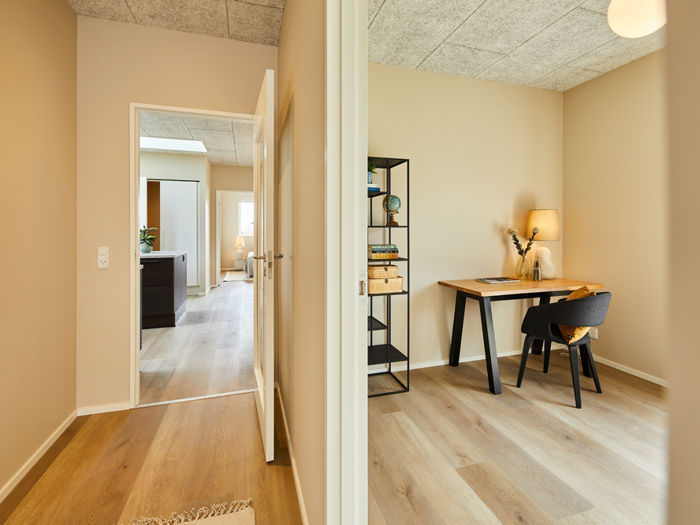 16508 V163 Gang+Kontor