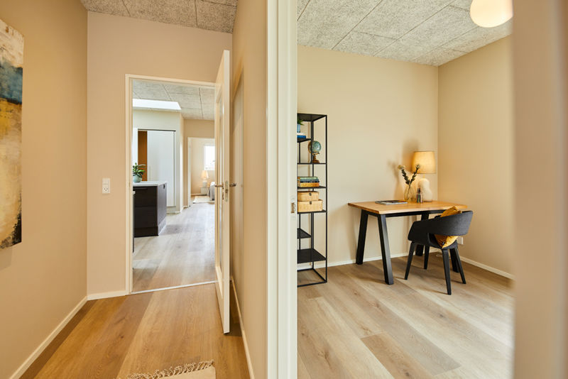 16508 V163 Gang+Kontor