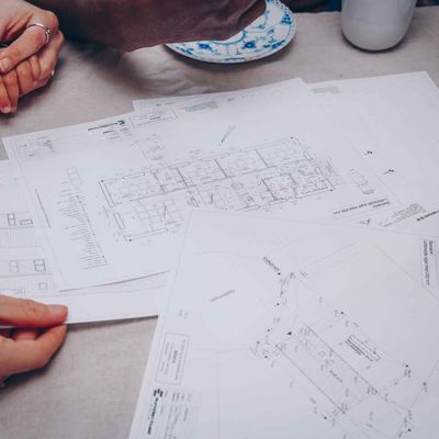 TEGNING STEMNINGSBILLEDE HAENDER WEB